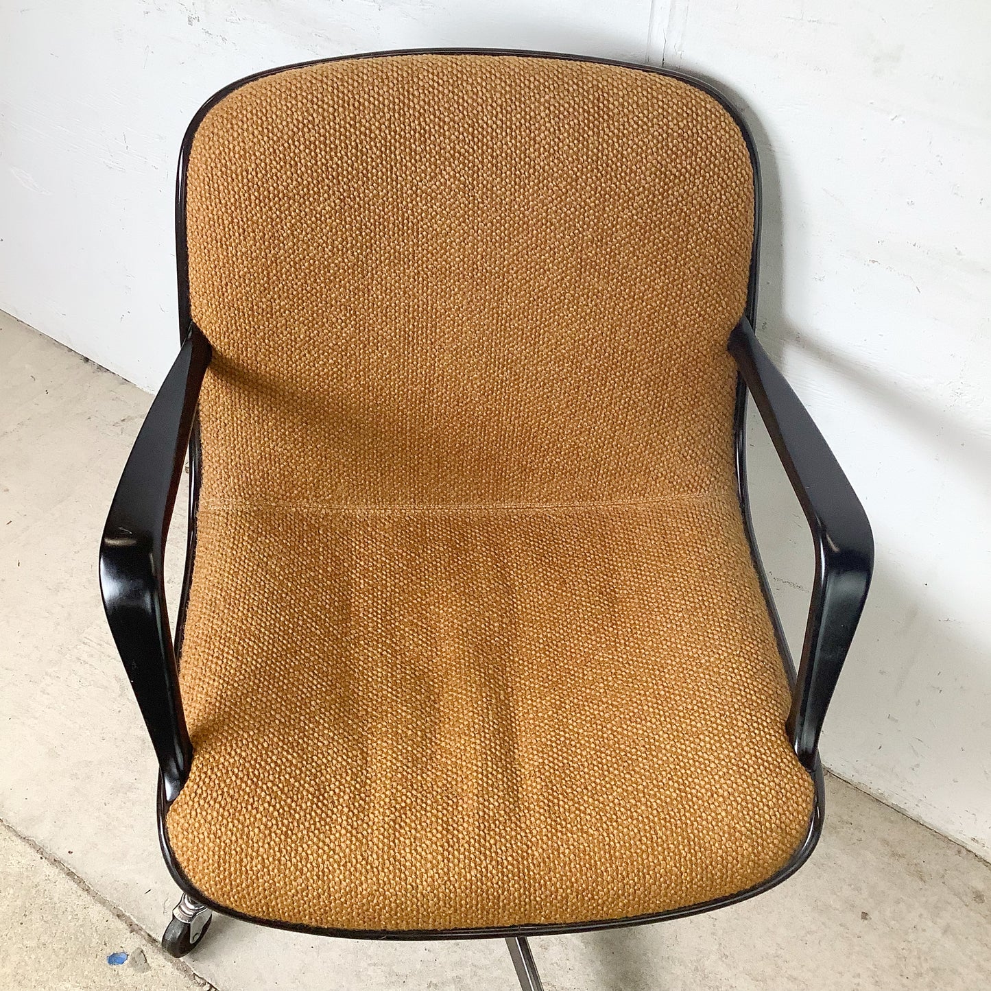 Vintage Steelcase 454 Series Task Chair — 1970s, Original Caramel Boucle, USA