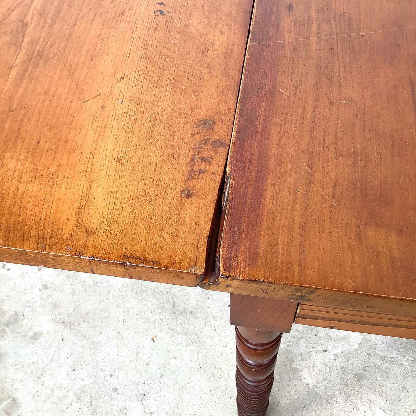 Antique American Drop-Leaf Table | Victorian Spool-Turned Legs | Original Brass Casters | Hardwood Top