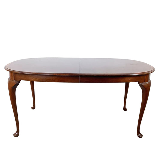 “James River Collection” Queen Anne Mahogany Oval Extension Dining Table