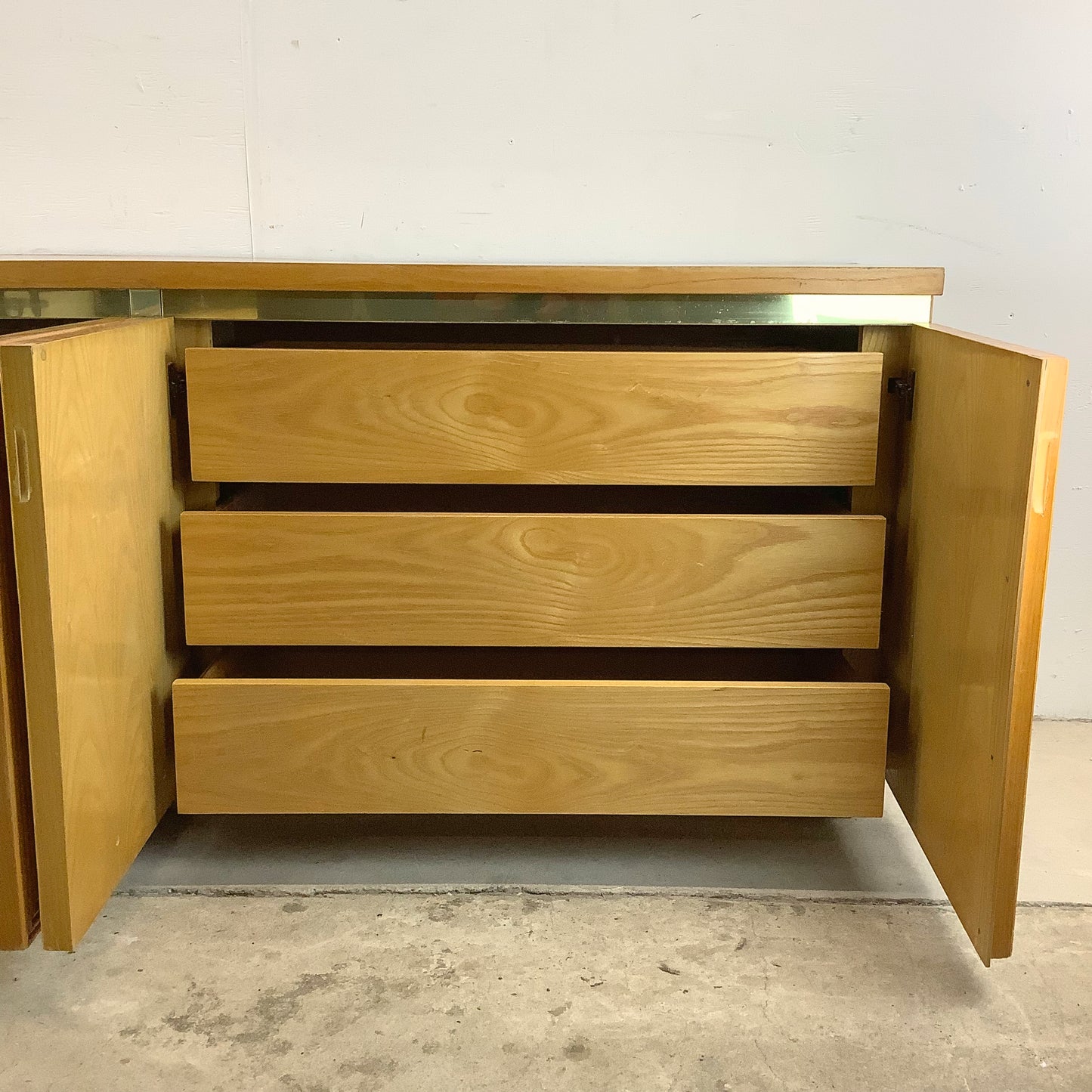 Vintage Modern Bamboo Dresser With Six Drawers