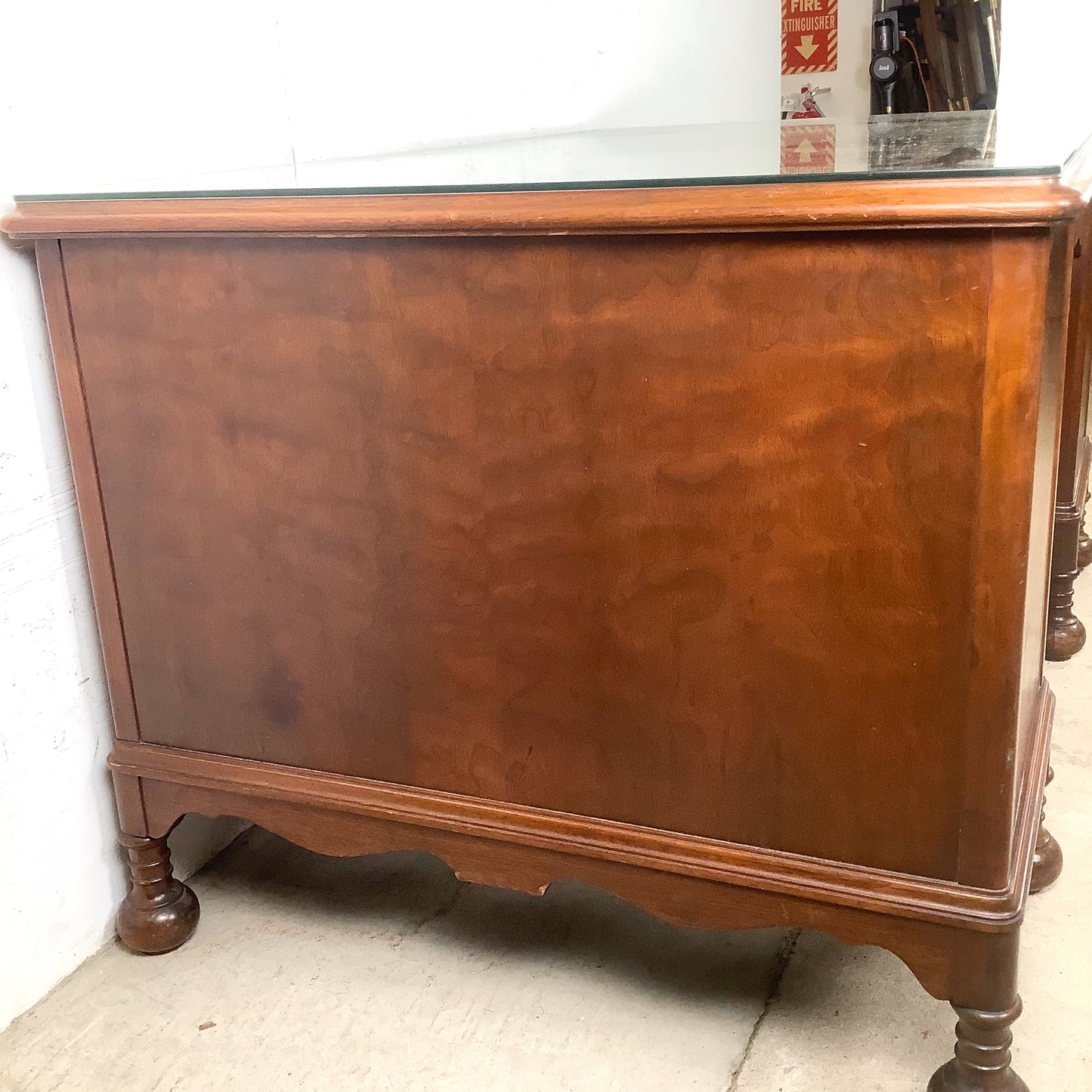 Antique Queen Anne Revival Kneehole Pedestal Desk | Burl Walnut | Brass Bail Pulls | Bun Feet |c. 20th C
