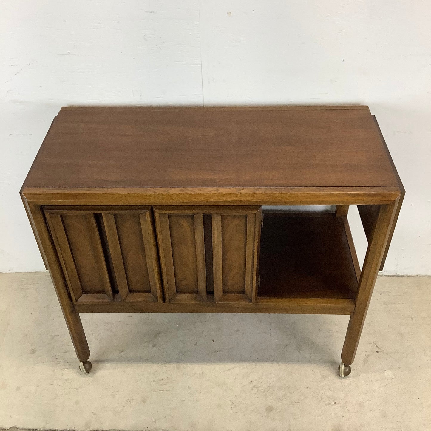 Mid-Century Modern Walnut Bar Cart With Leaves