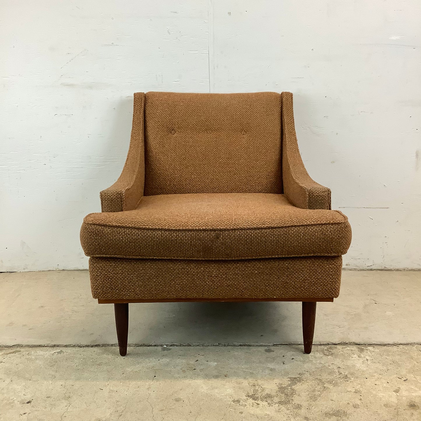 Mid-Century Upholstered Lounge Chair
