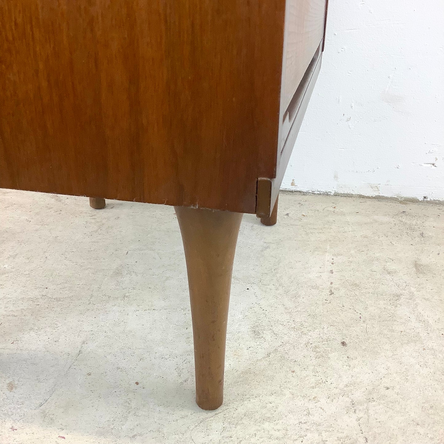 Mid-Century Single Drawer Nightstand