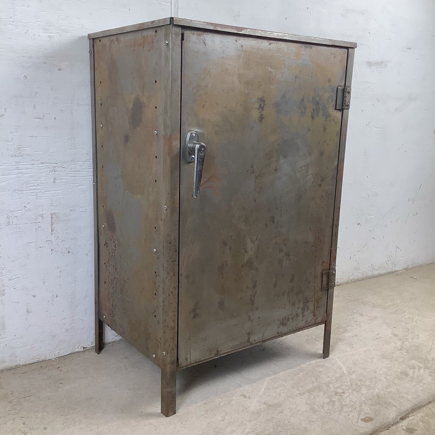 Industrial Modern Metal Shelving Cabinet