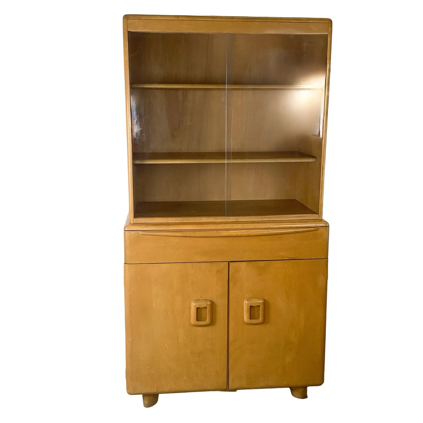 Vintage Heywood-Wakefield Wheat Display Cabinet | Mid-Century Modern