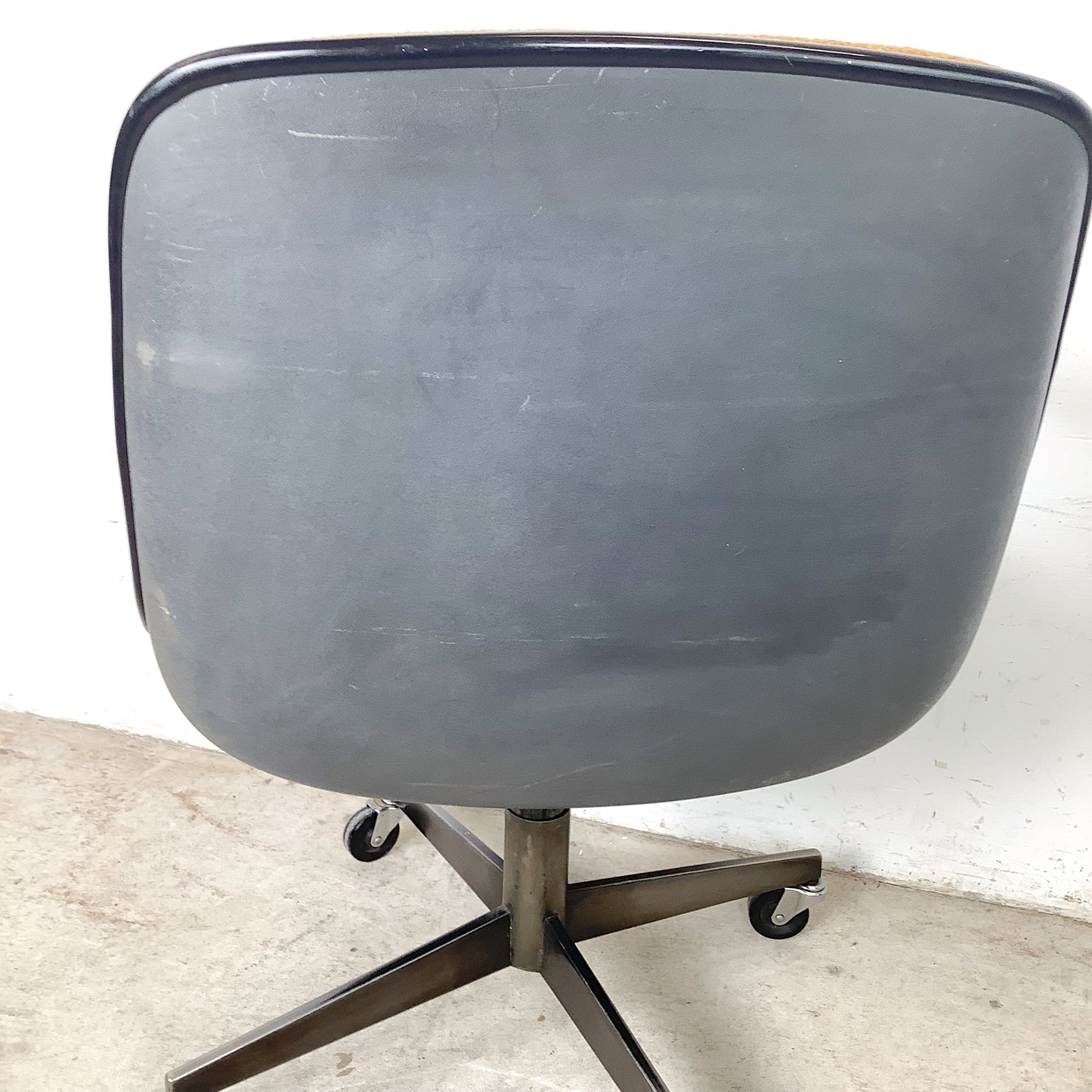 Vintage Steelcase 454 Series Task Chair — 1970s, Original Caramel Boucle, USA