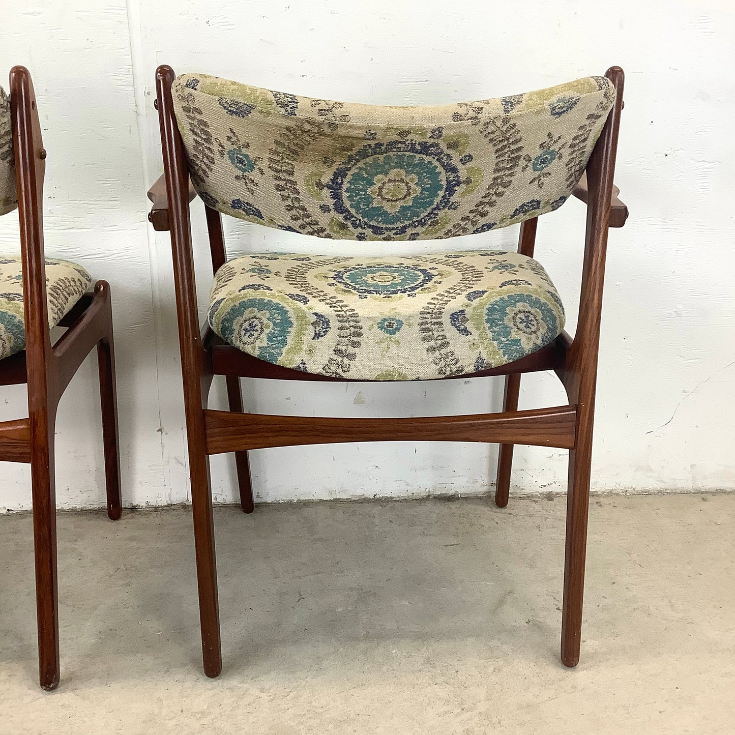 Scandinavian Modern Rosewood Dining Chairs- Set of 4