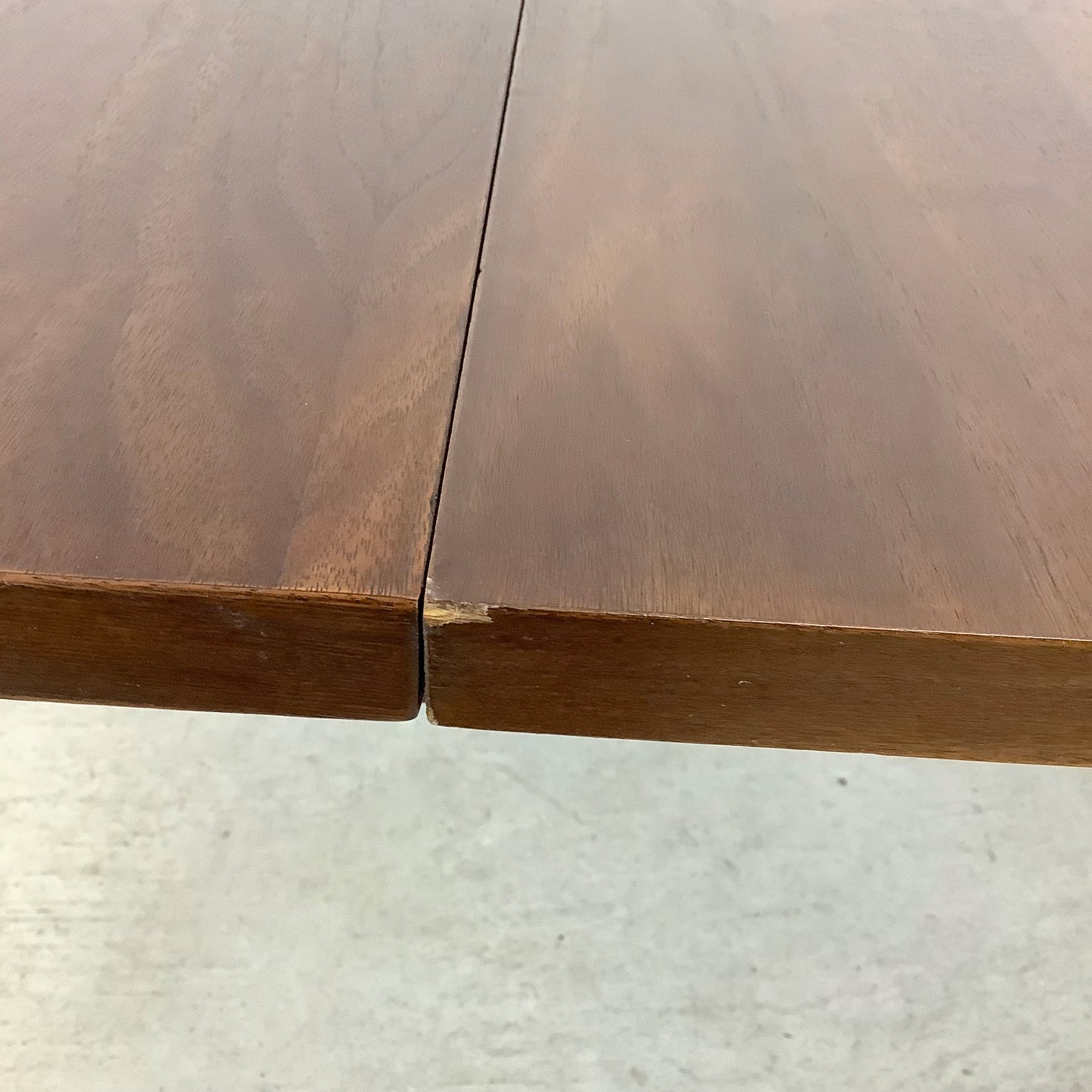 Mid-Century Broyhill Saga Dining Table w/Leaf