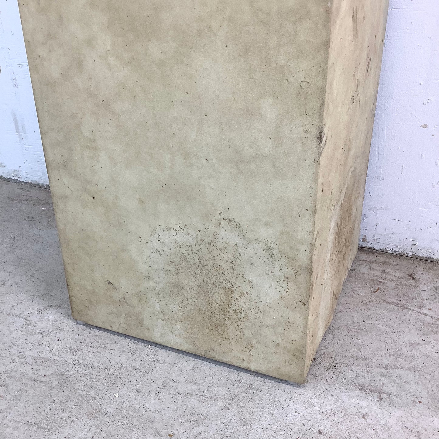 Vintage Modern Display Pedestal