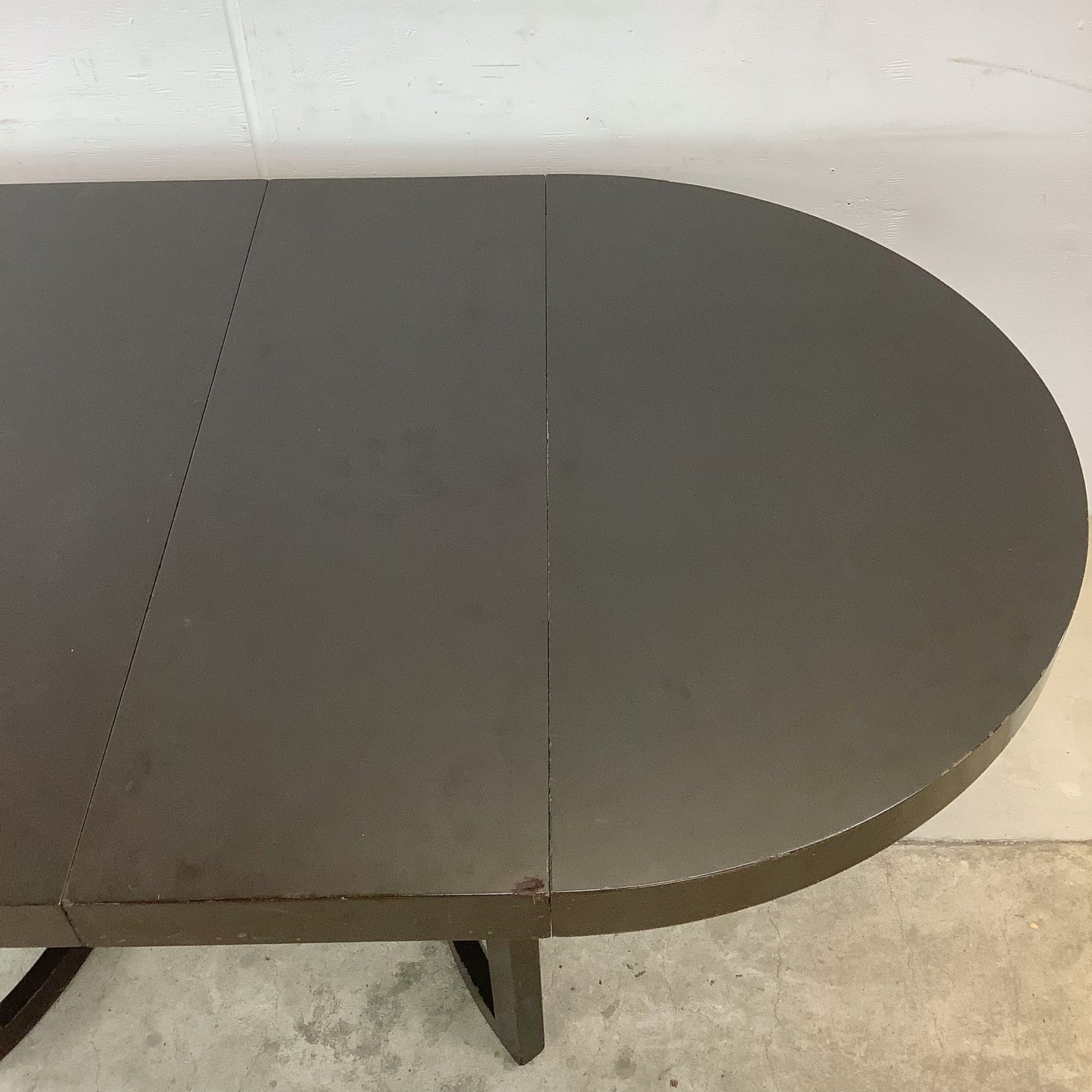 Ebonized Mahogany Round Extension Dining Table — Attributed to Paul T. Frankl