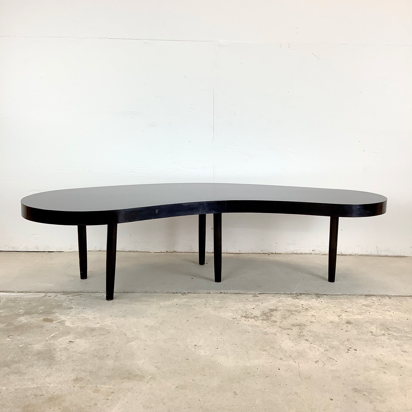 Atomic Modern Sculptural Coffee Table with Kidney-Shaped Form