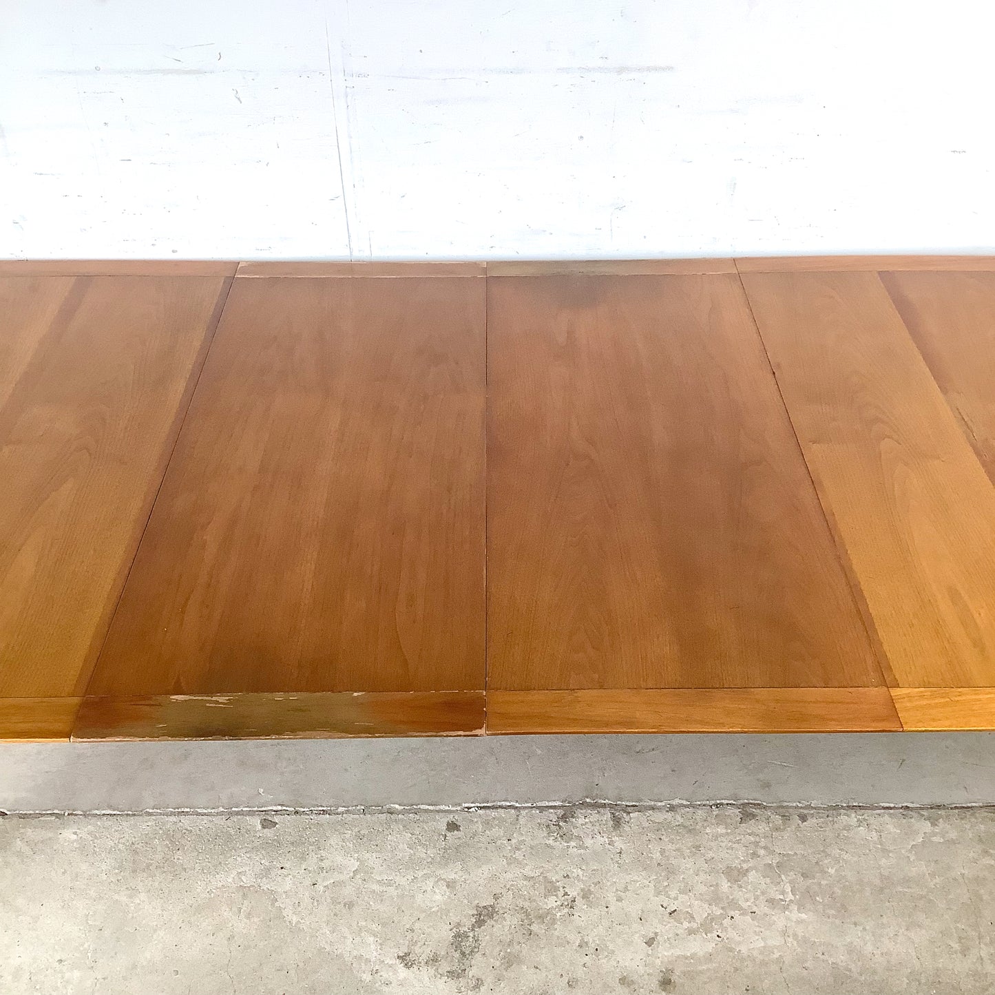 Vintage Tomlinson “Sophisticate” Extension Dining Table