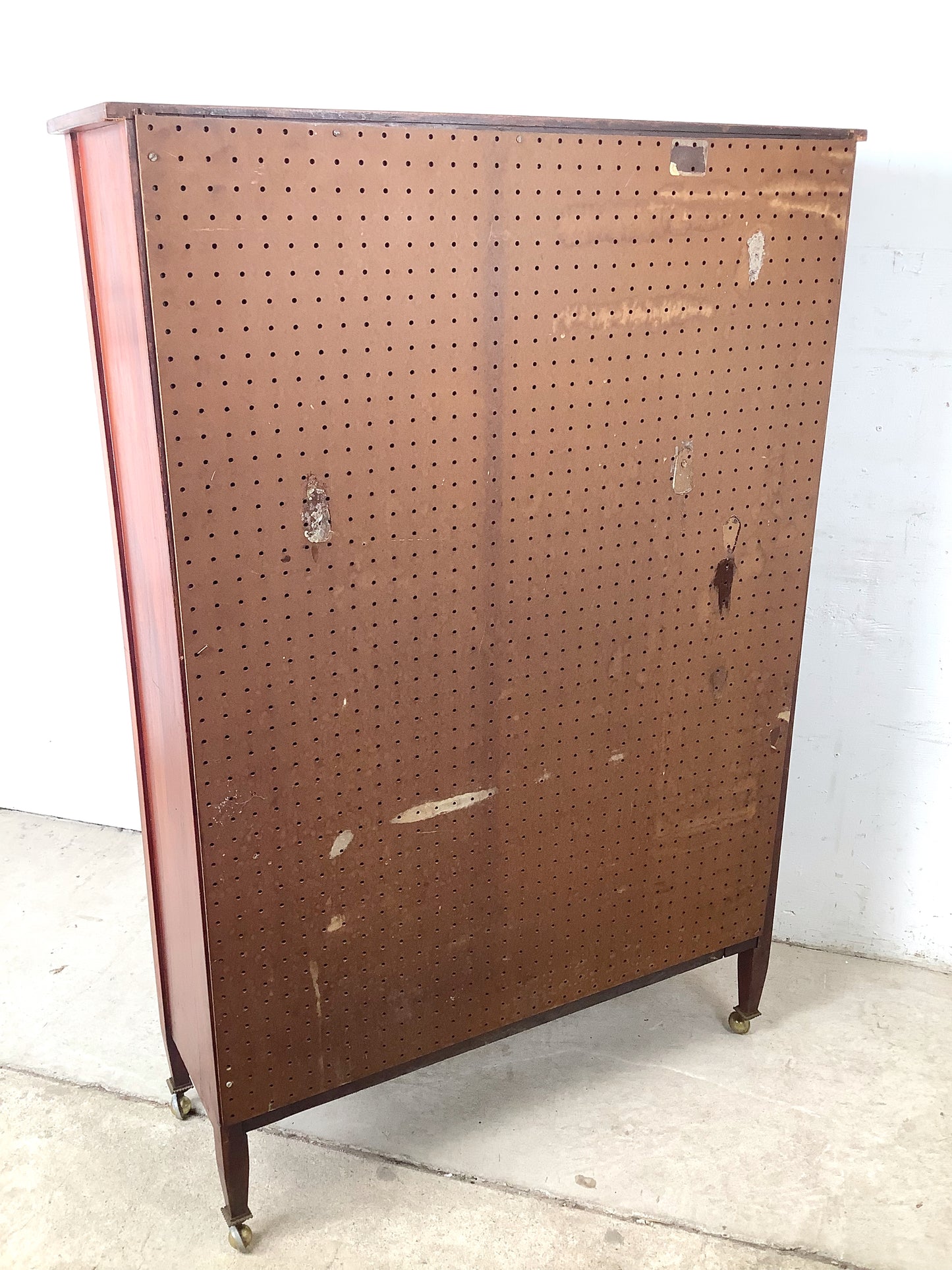 Edwardian Revival Mahogany Diamond Lattice Glazed Bookcase | Satinwood Inlay | Brass Casters