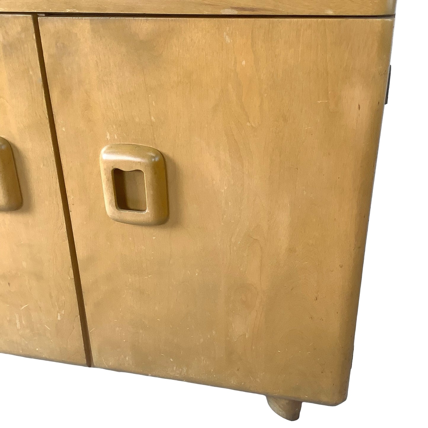 Vintage Heywood-Wakefield Wheat Display Cabinet | Mid-Century Modern