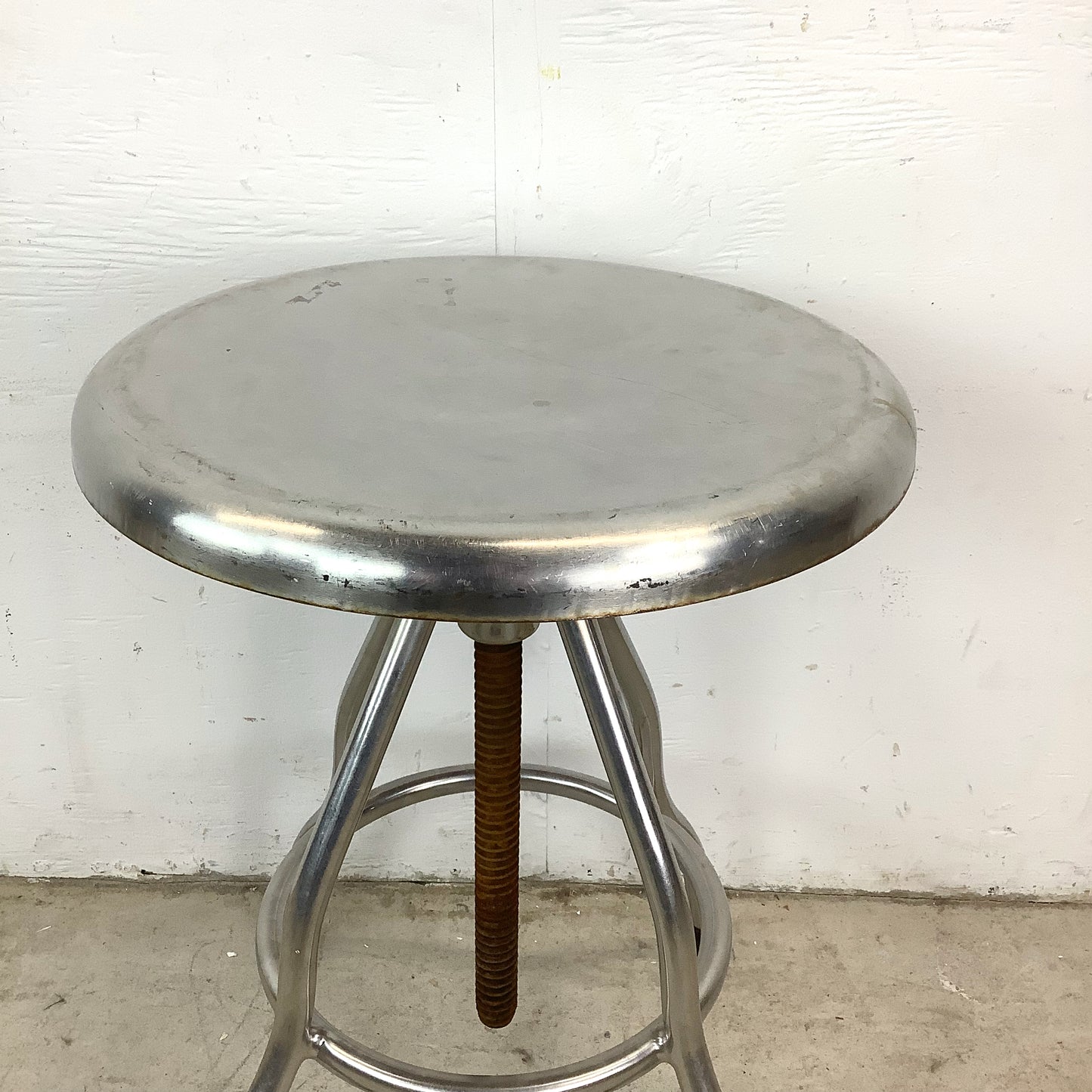 Industrial Modern Shop Stool With Adjustable Height