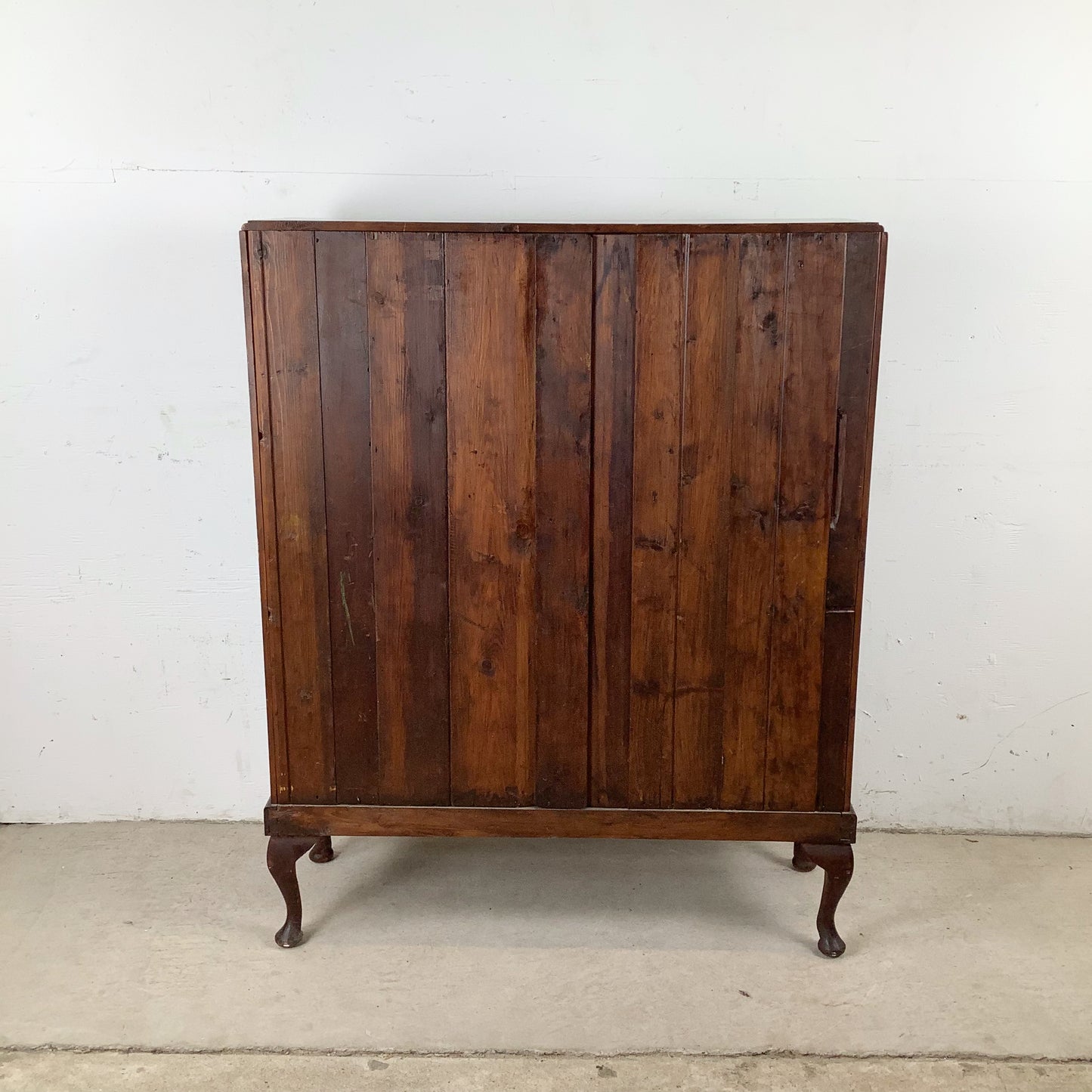 Classic Glass-Front Bookcase with Paneled Doors and Sculpted Legs