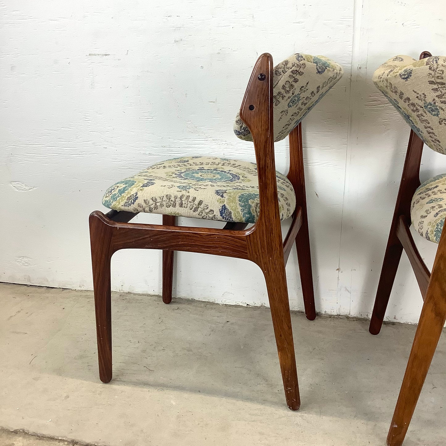 Scandinavian Modern Rosewood Dining Chairs- Set of 4