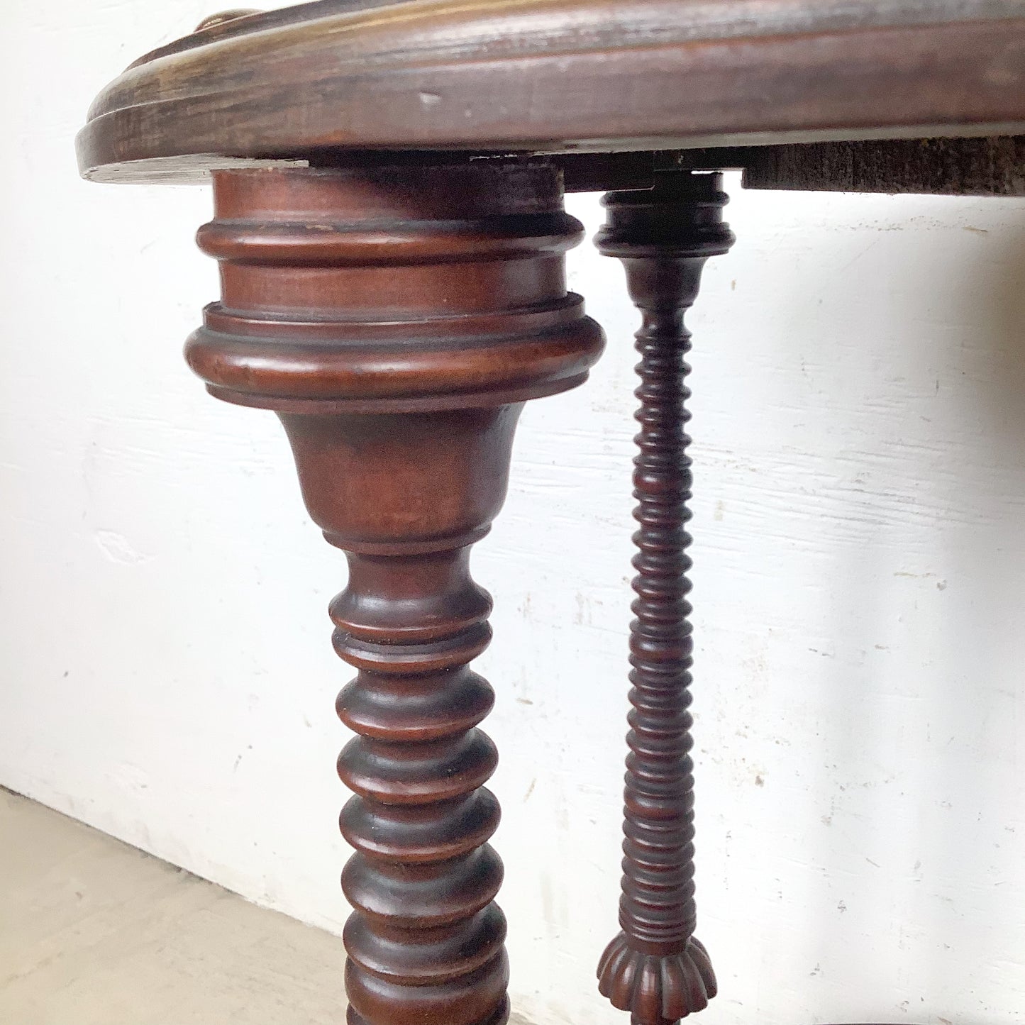 Antique Mahogany Two-Tier Kidney Table | Bobbin Turning | Brass Sabre Feet