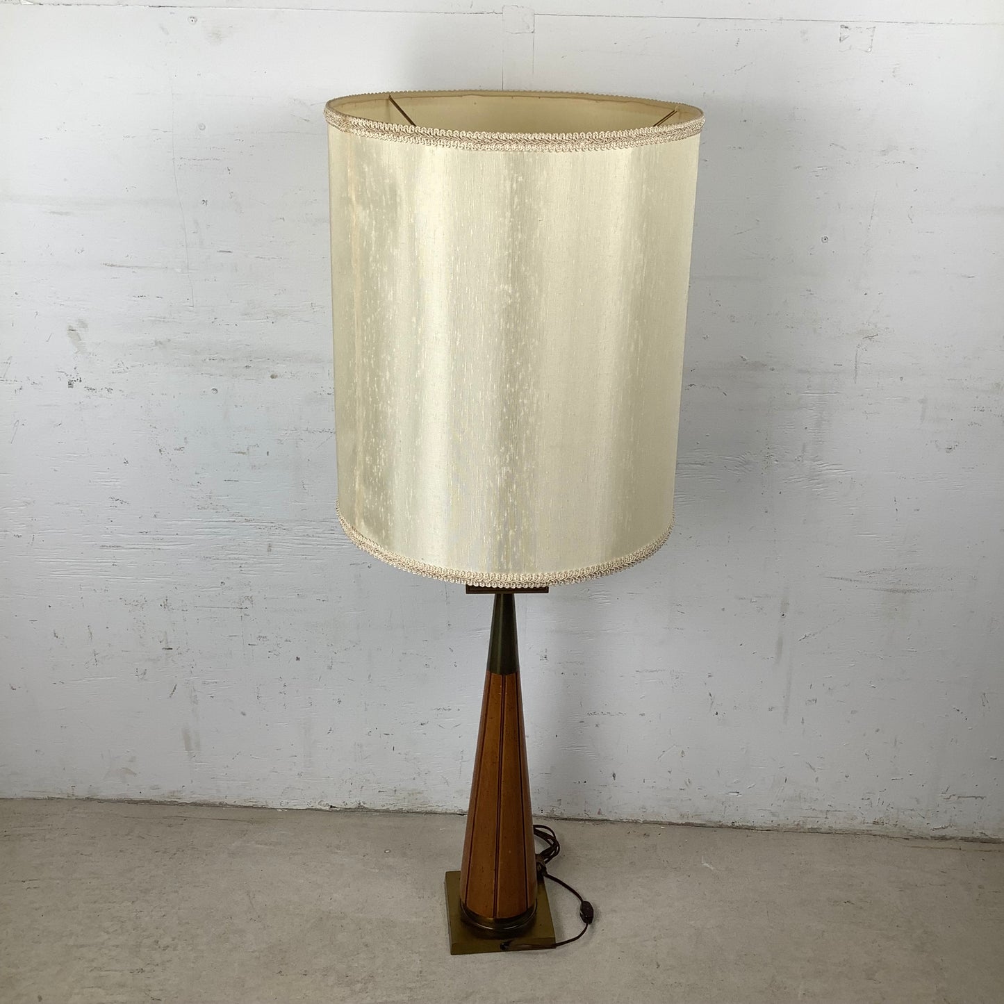 Vintage Mid Century Modern Walnut and Brass Table Lamp with Large Drum Shade