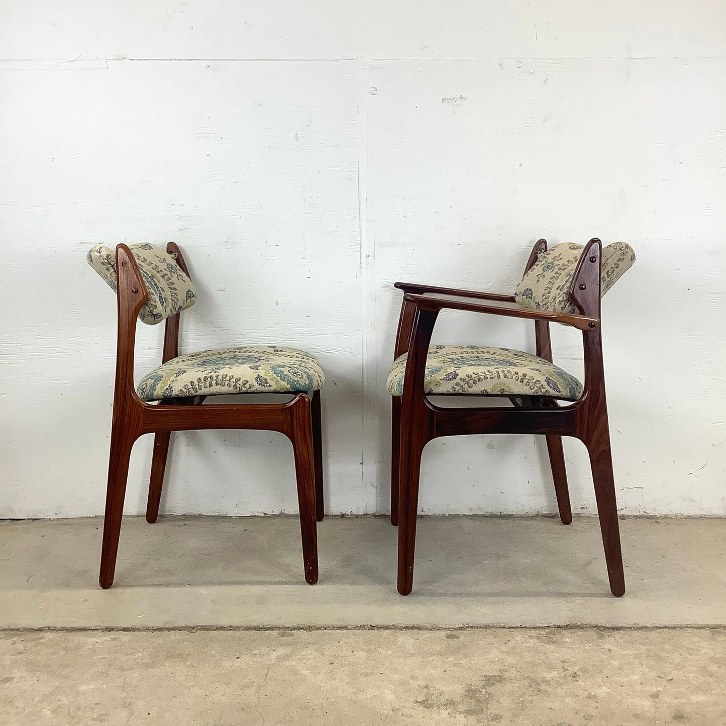 Scandinavian Modern Rosewood Dining Chairs- Set of 4