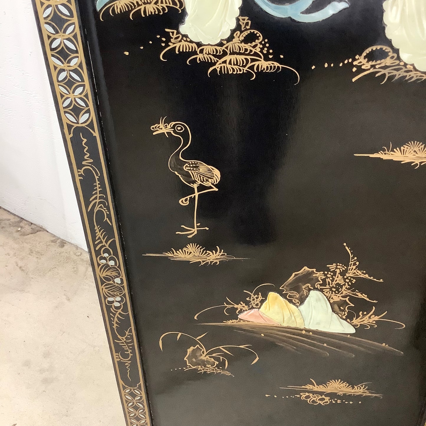 Vintage Hand-Painted Chinoiserie Lacquer Folding Screen