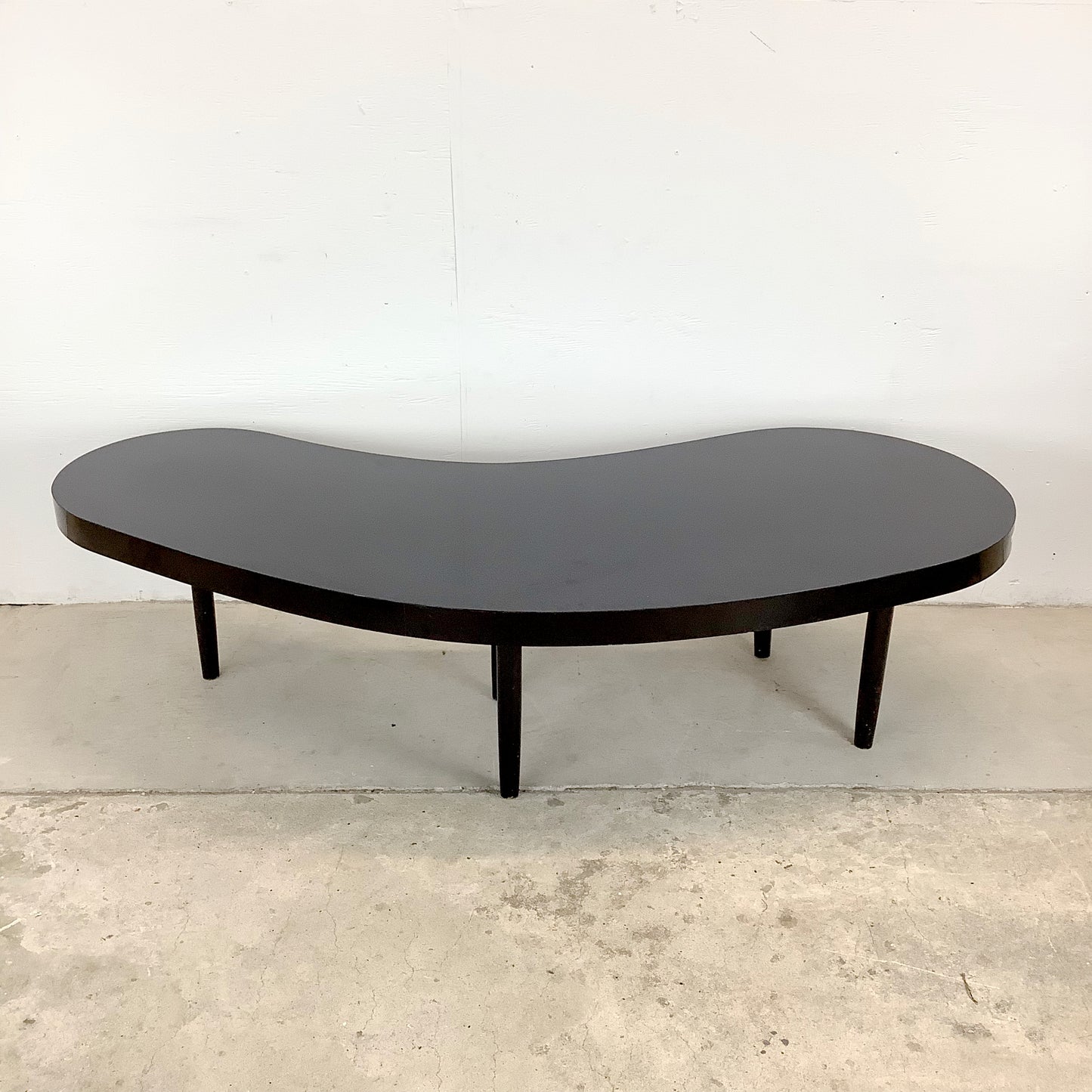 Atomic Modern Sculptural Coffee Table with Kidney-Shaped Form