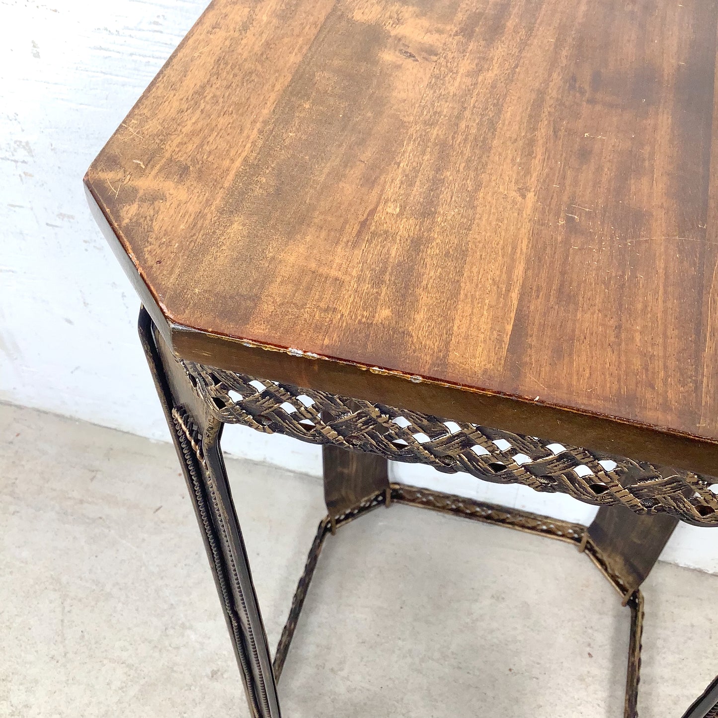 Boho Pedestal Table with Open Metal Structure