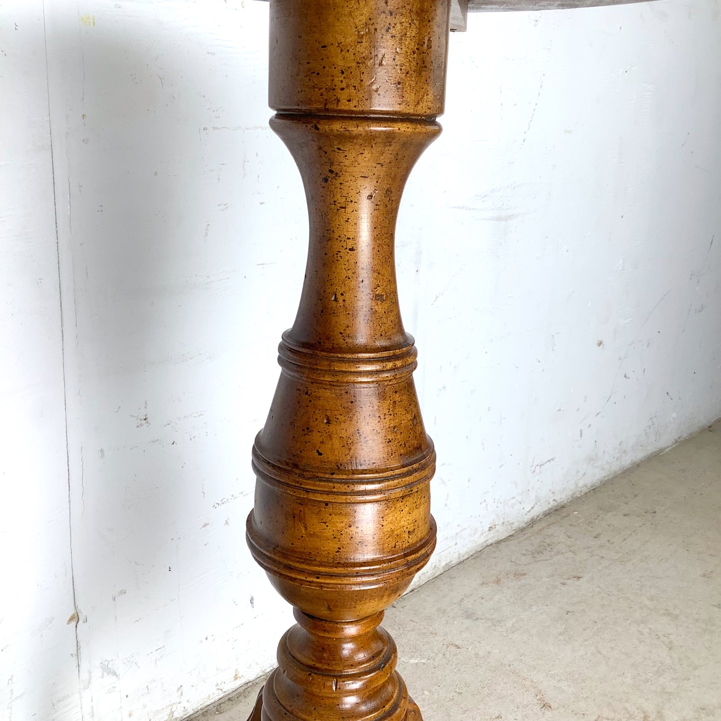 Weiman Oxford Burl Veneer Pedestal Accent Table