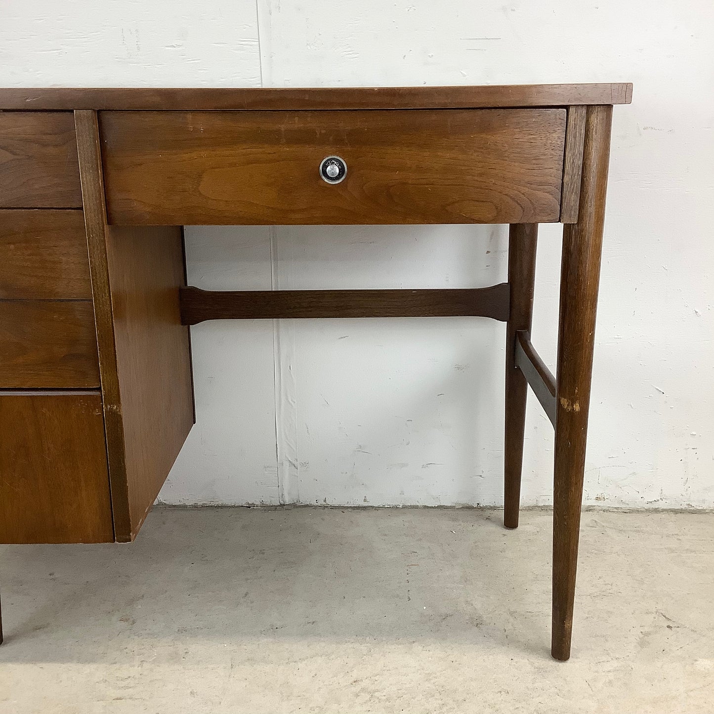 Mid-Century Modern Writing Desk by Bassett Furniture