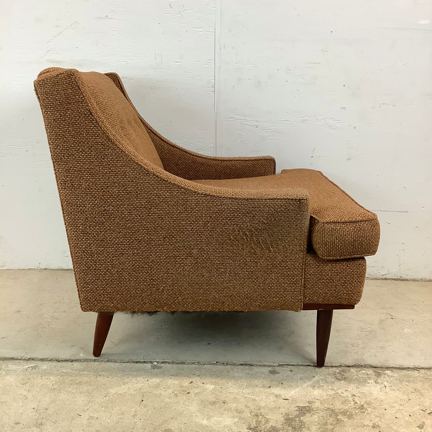 Mid-Century Upholstered Lounge Chair