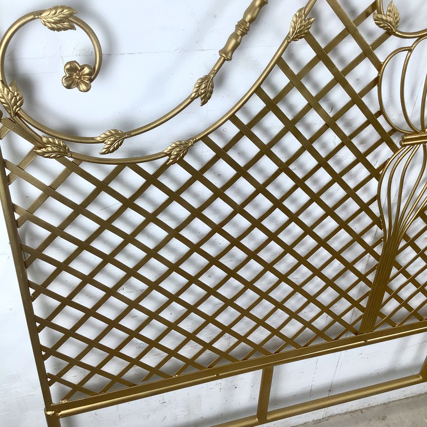 Vintage Hollywood Regency Gilt Metal Trellis Headboard