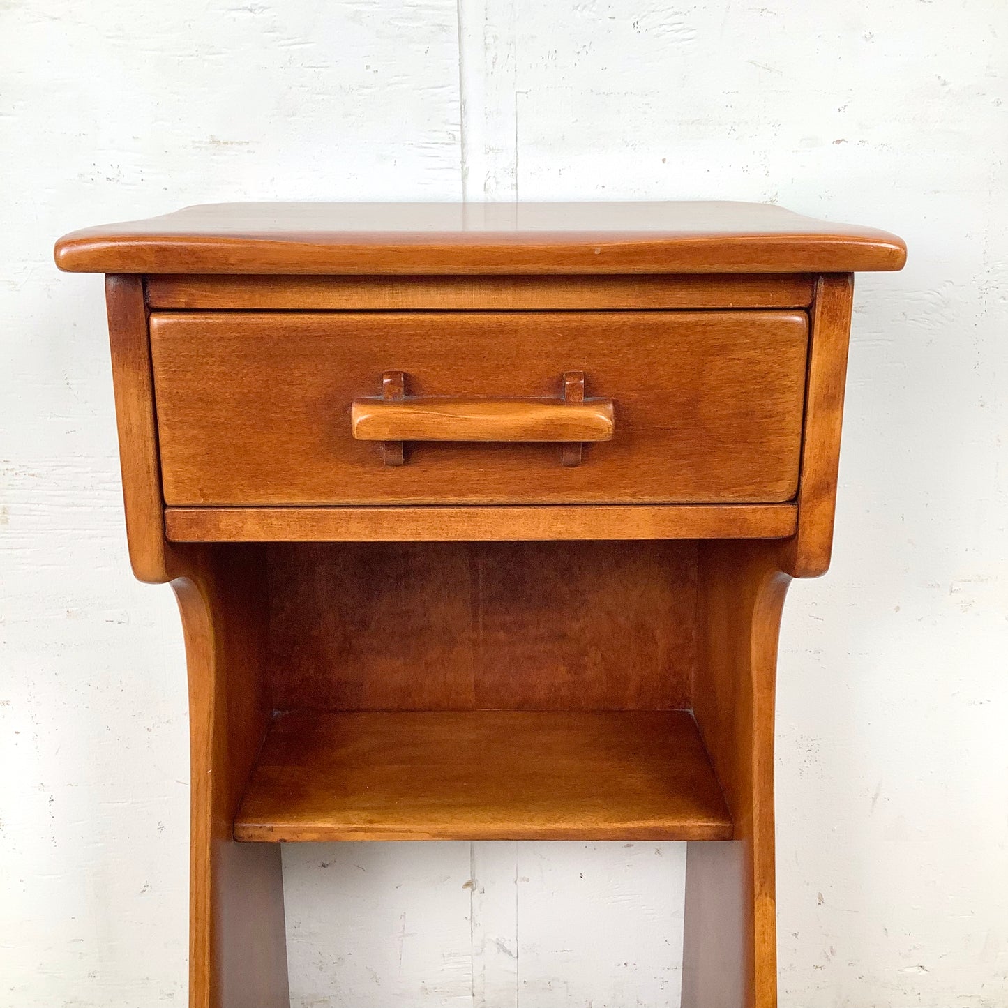 Vintage Single Drawer Colonial Nightstand by Cushman