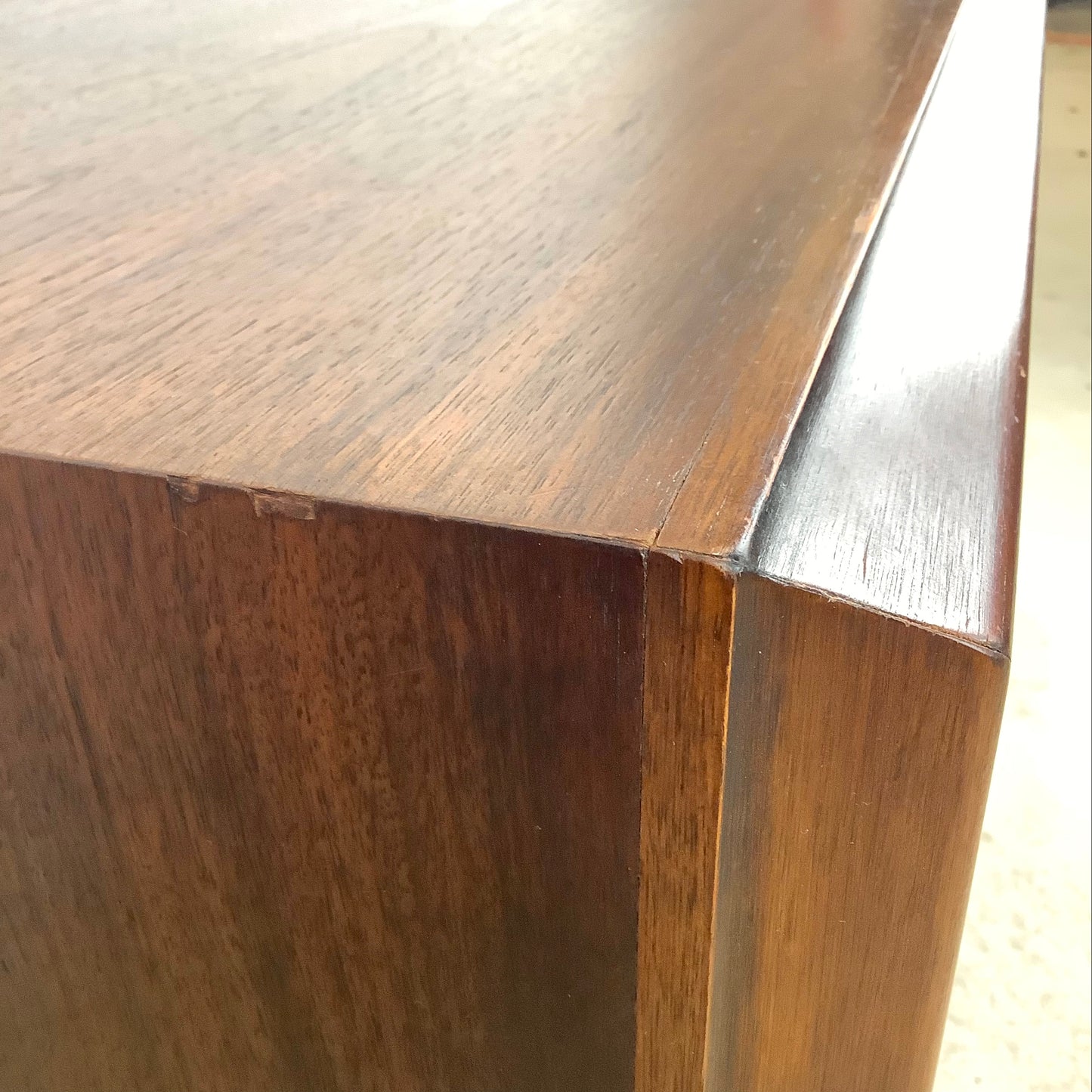 Mid-Century Nightstand With Drawer