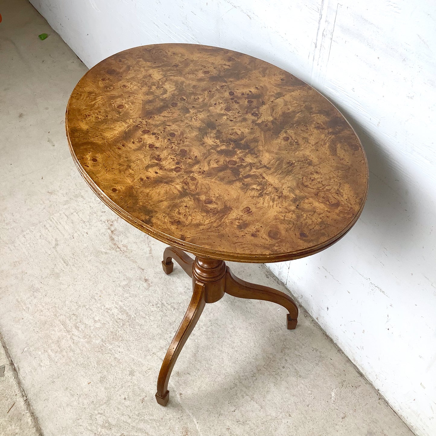 Weiman Oxford Burl Veneer Pedestal Accent Table