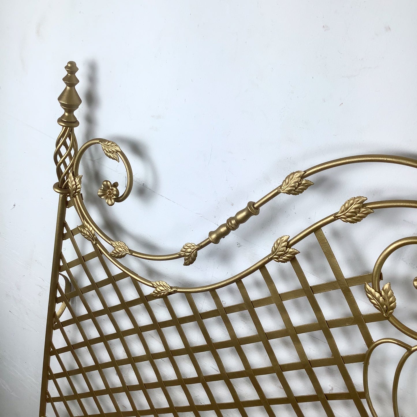 Vintage Hollywood Regency Gilt Metal Trellis Headboard