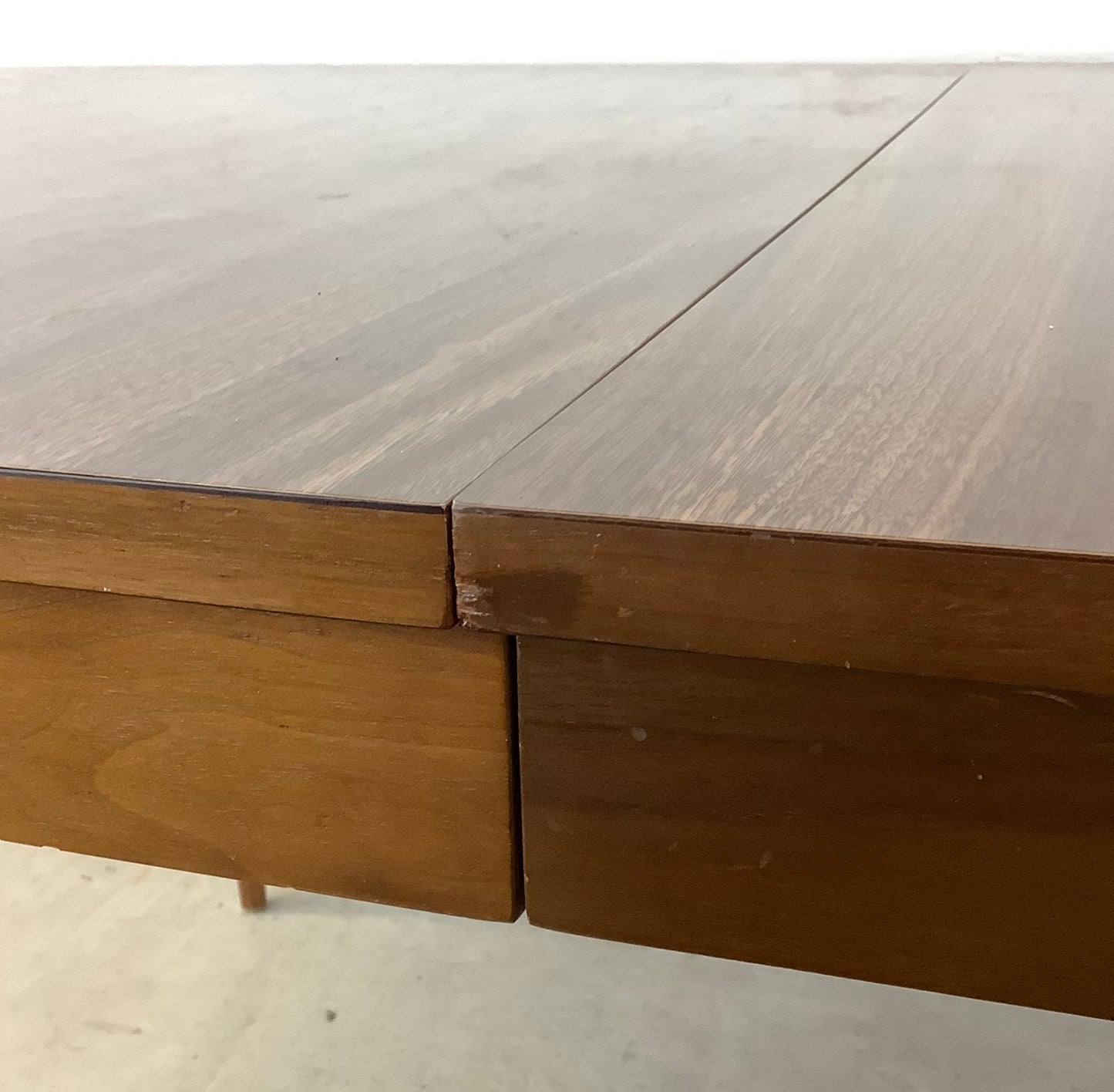Mid-Century Dining Table With Leaf