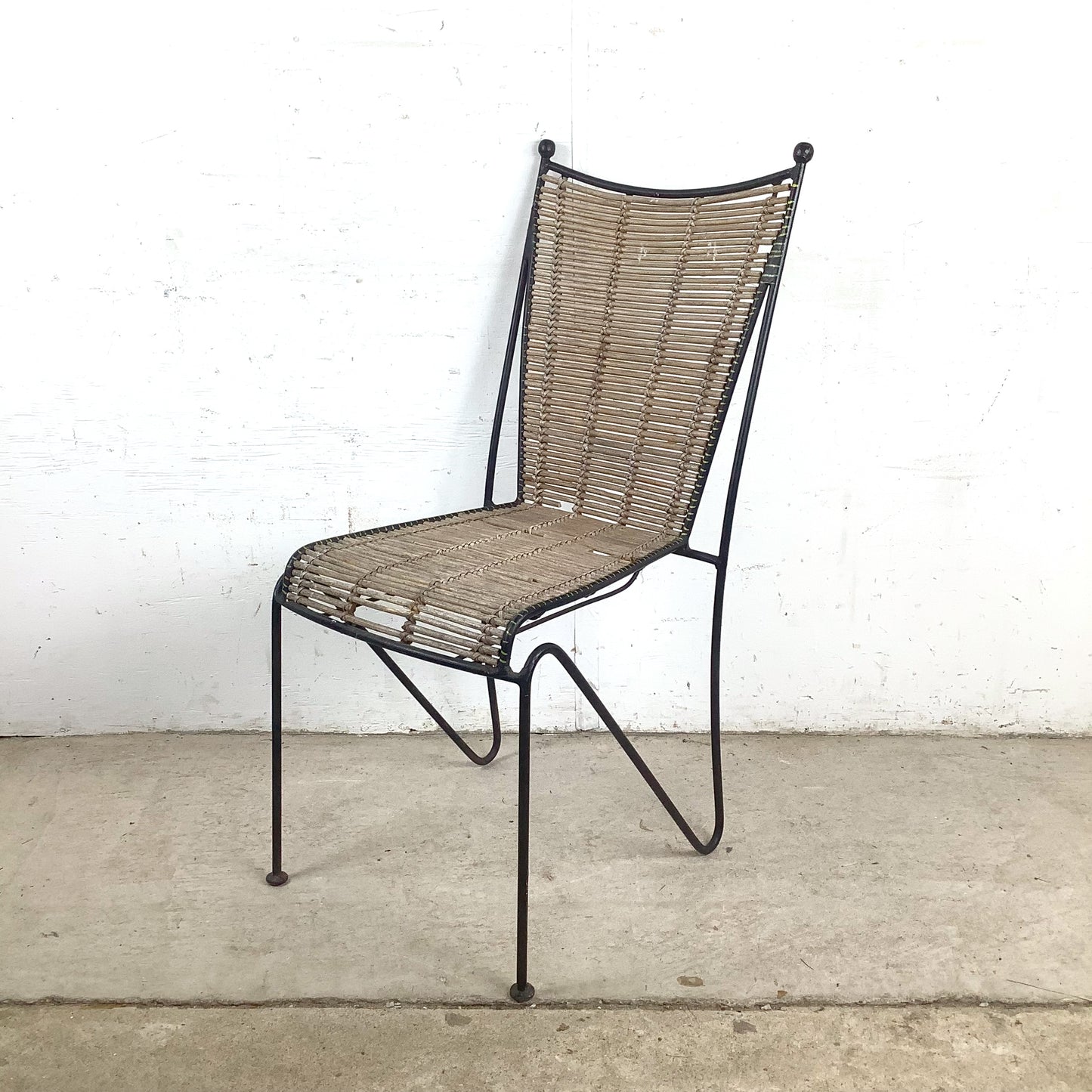 Vintage Wrought Iron & Woven Reed Dining Chair in the Style of Brown Jordan