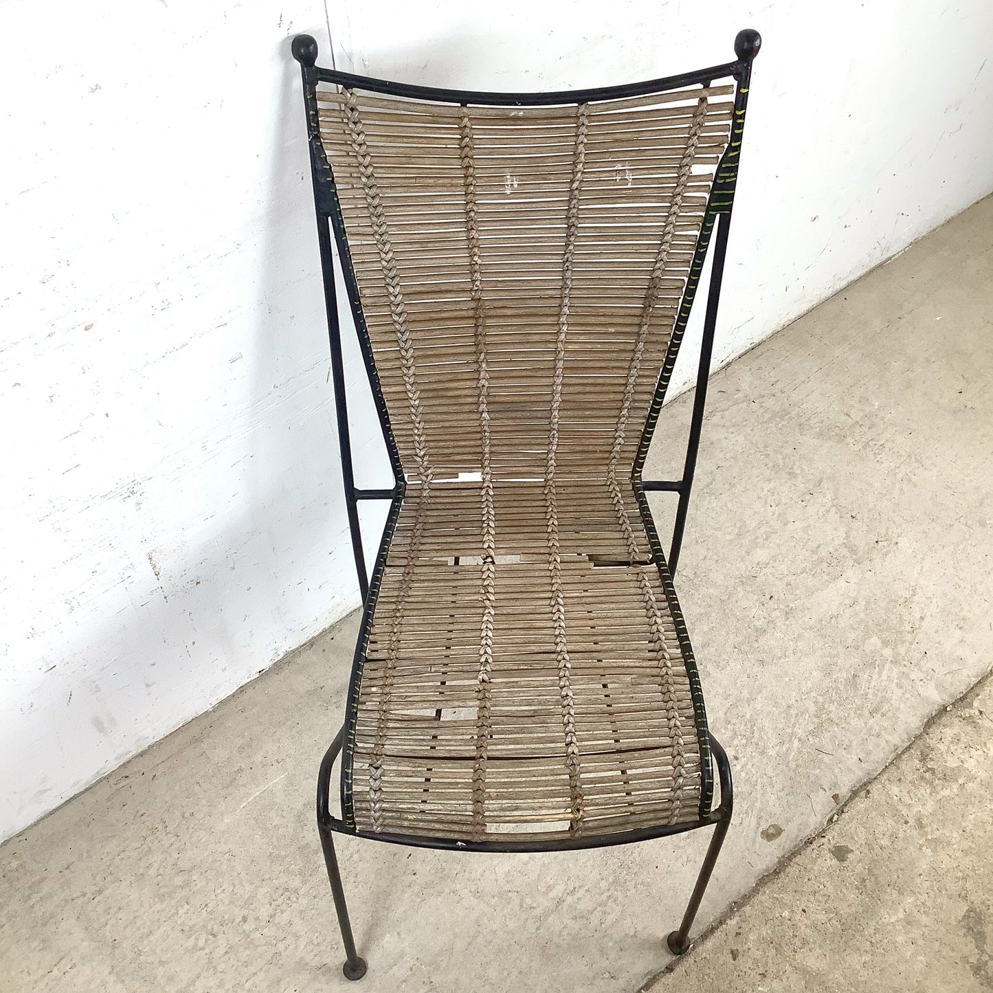 Vintage Wrought Iron & Woven Reed Dining Chair in the Style of Brown Jordan