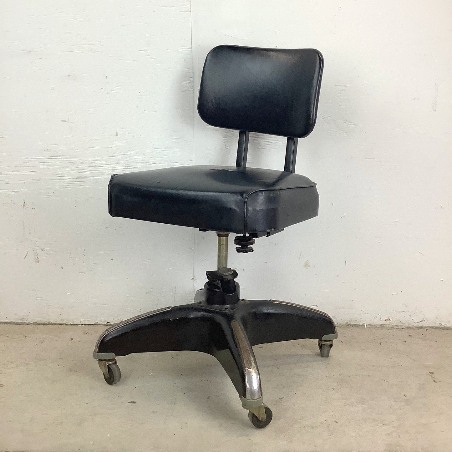 Vintage Industrial Tanker Chair With Four-Prong Wheeled Base