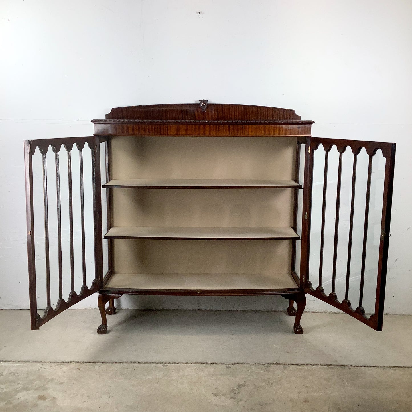 Early 20th Century Mahogany Chippendale Revival Display Cabinet