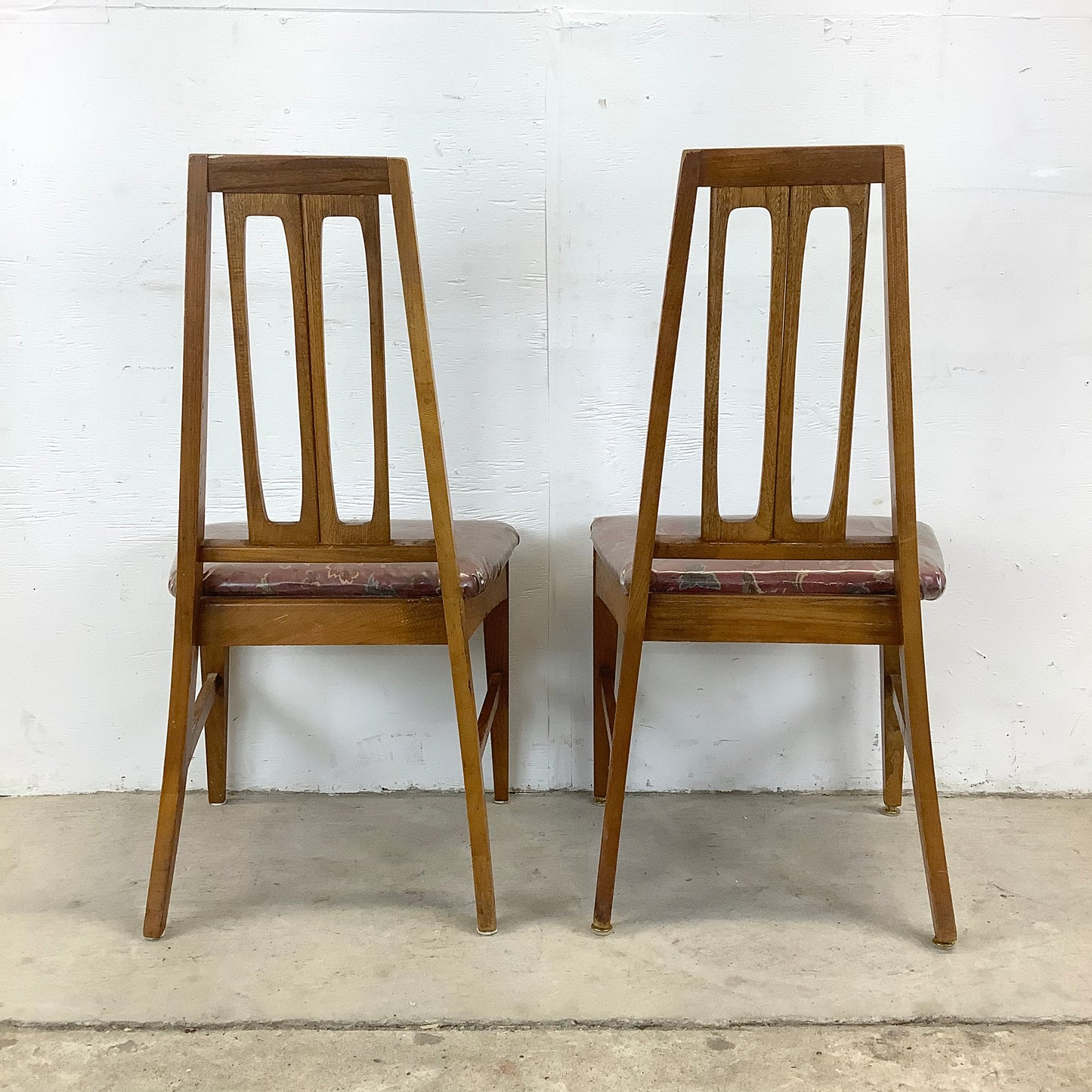 Young Manufacturing attributed Walnut Dining Chairs — A Set of Six