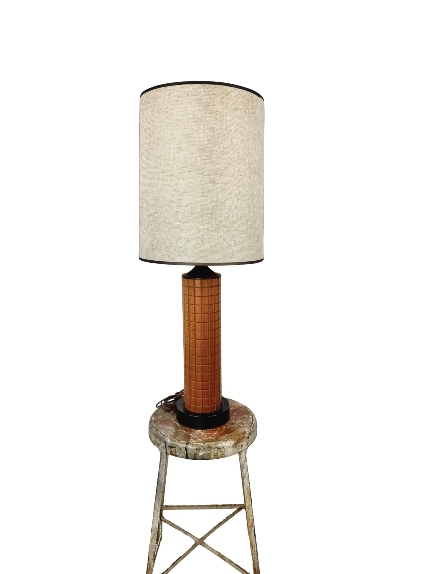 Vintage Mid-Century Modern Geometric Table Lamp with Grid Column Base
