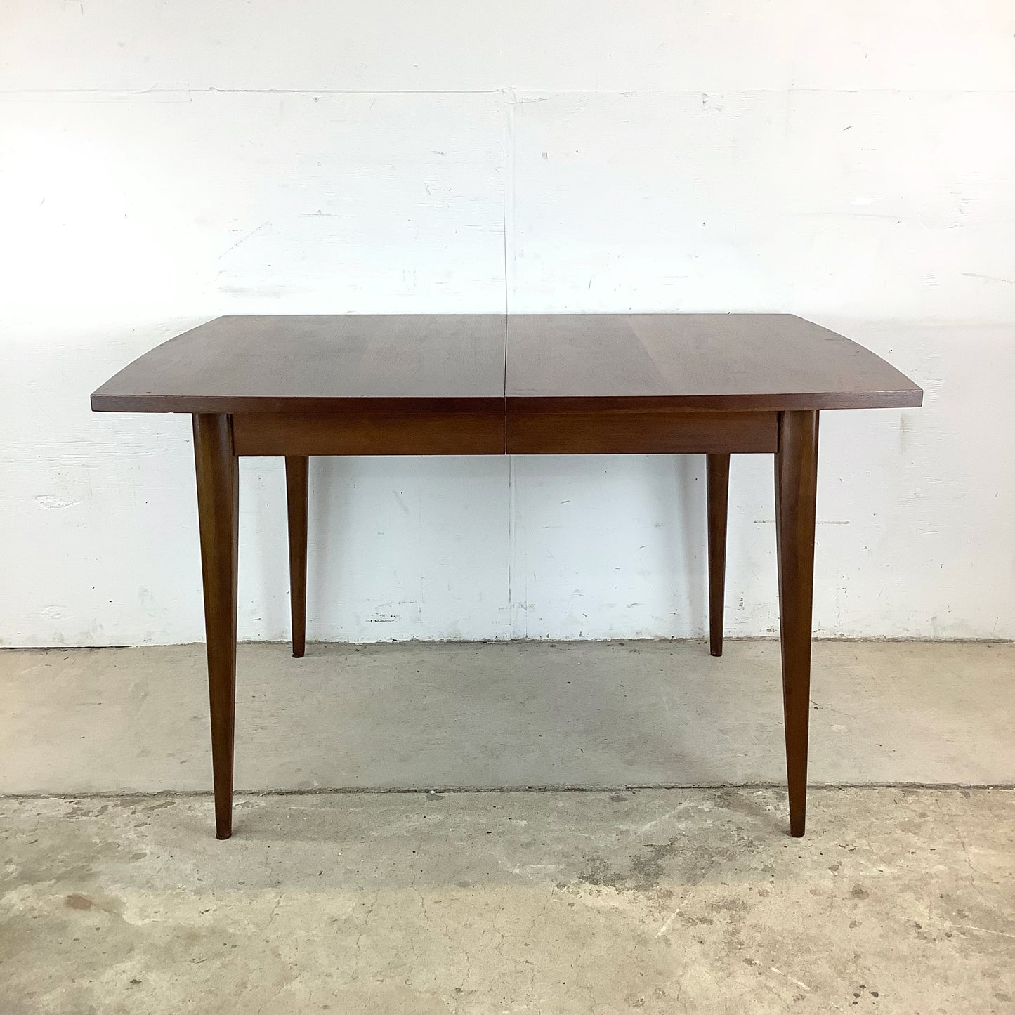 Mid-Century Broyhill Saga Dining Table w/Leaf