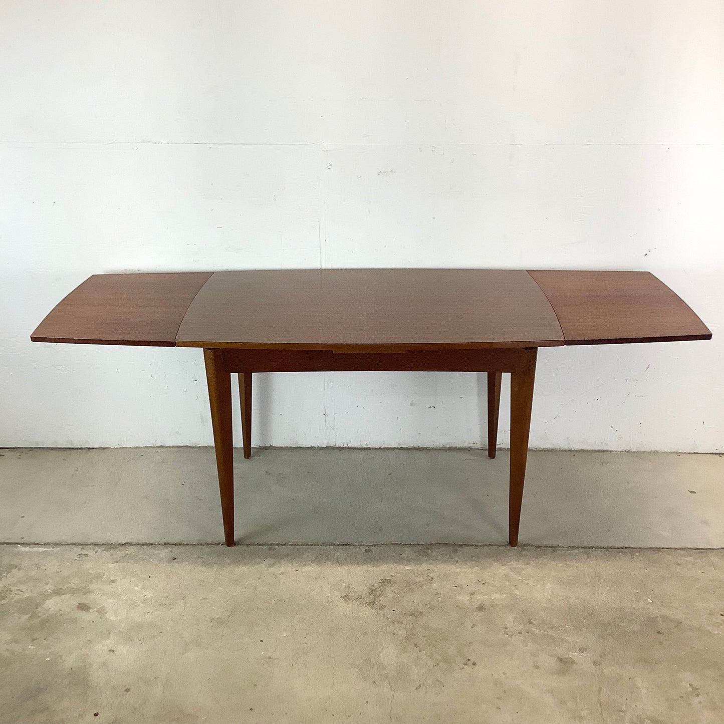 Petite Mid-Century Dining Table With leaves