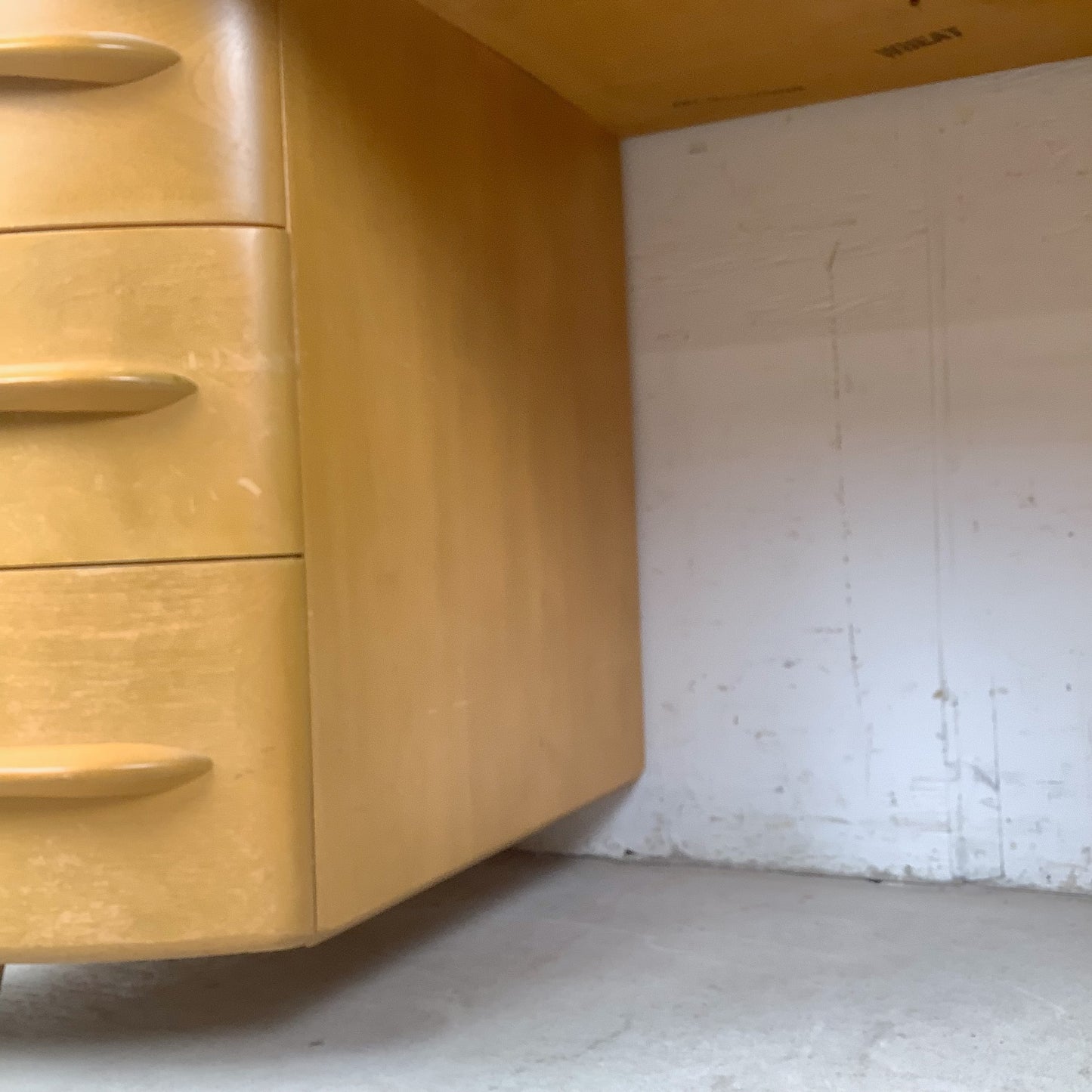 Heywood-Wakefield Wheat 6-Drawer Desk by Alexis de Sakhnoffsky