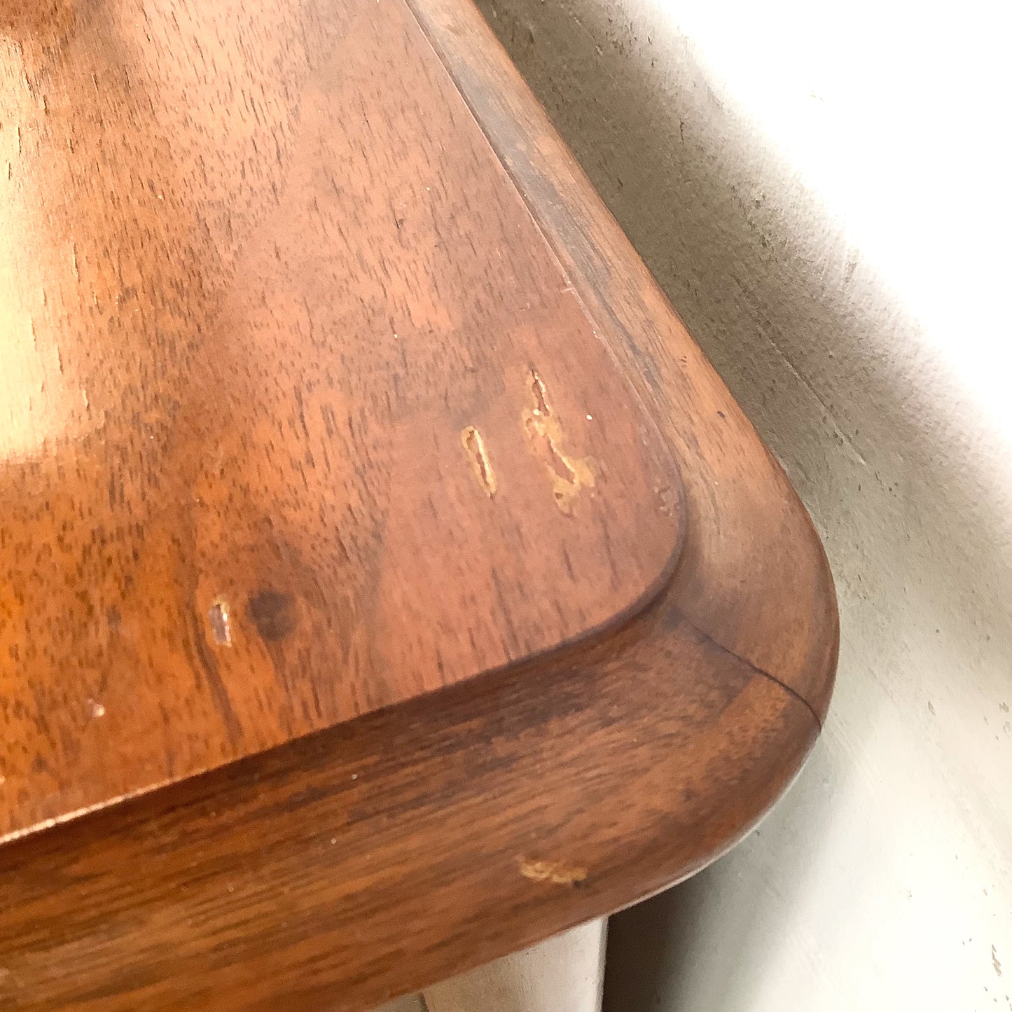 Antique Queen Anne Revival Kneehole Pedestal Desk | Burl Walnut | Brass Bail Pulls | Bun Feet |c. 20th C