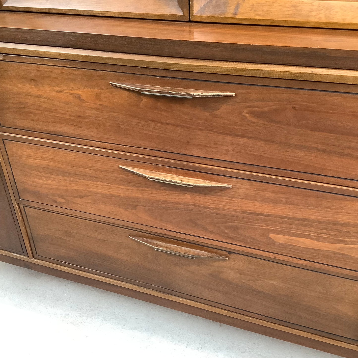 Mid-Century Modern Sideboard Display Cabinet