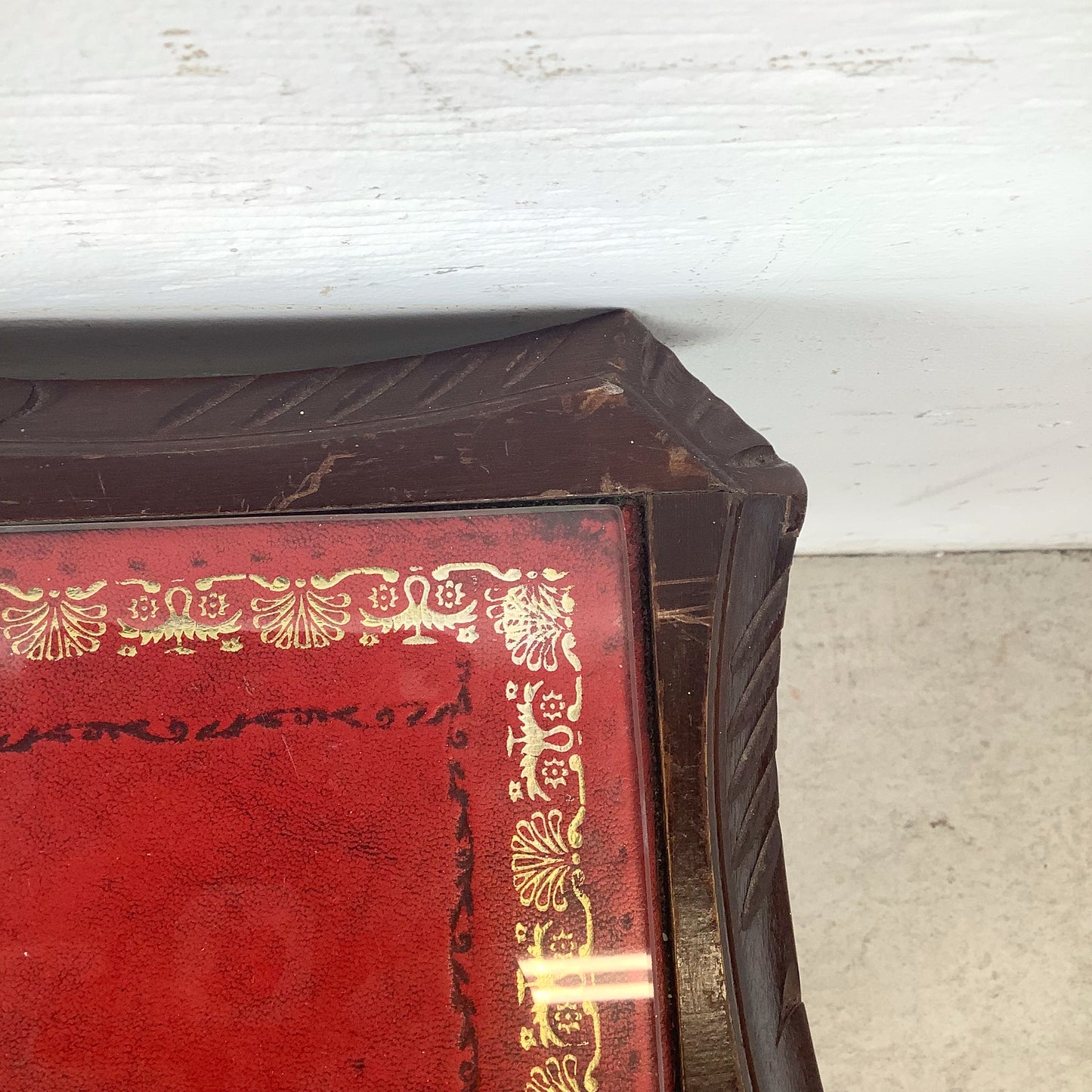 Vintage Queen Anne Style Nesting Tables with Tooled Leather Tops – Set of Three