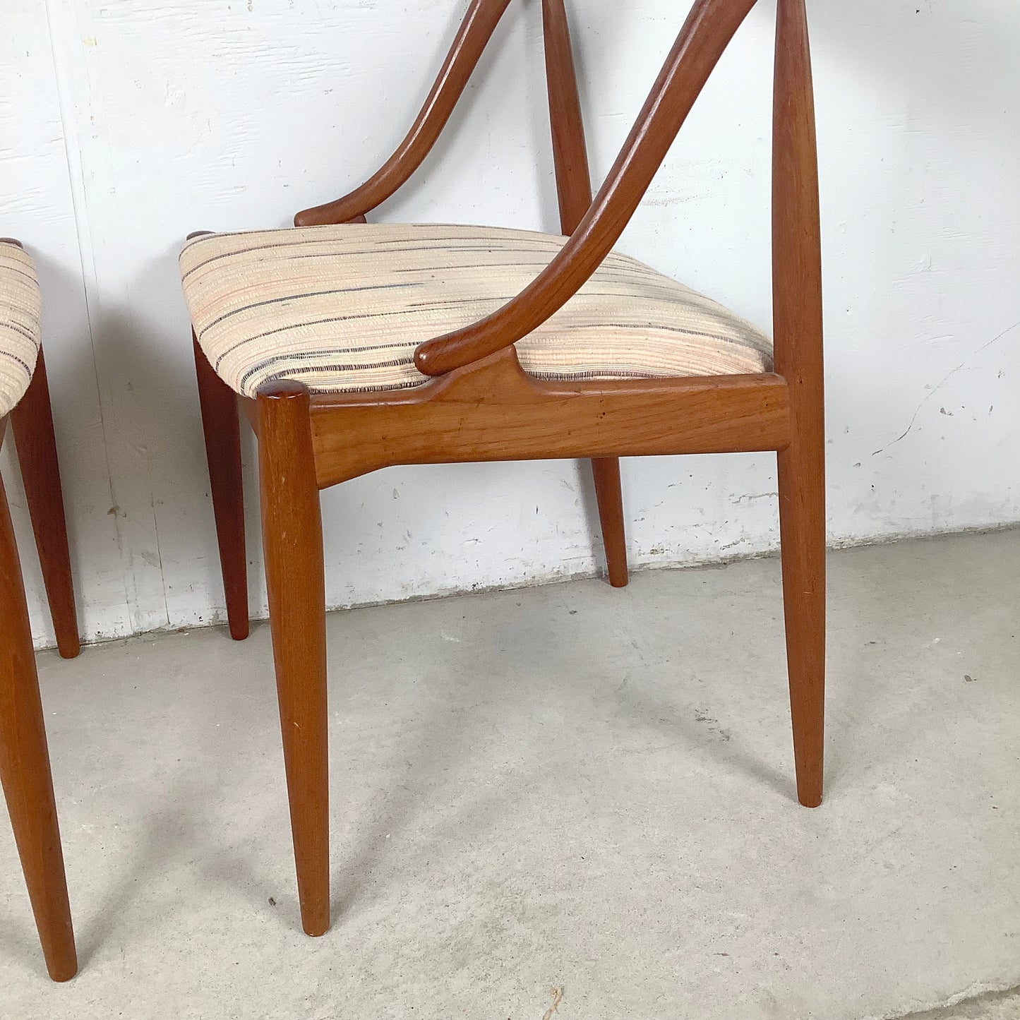 Johannes Andersen Model #16 dining chairs for Uldum Møbelfabrik - set Six